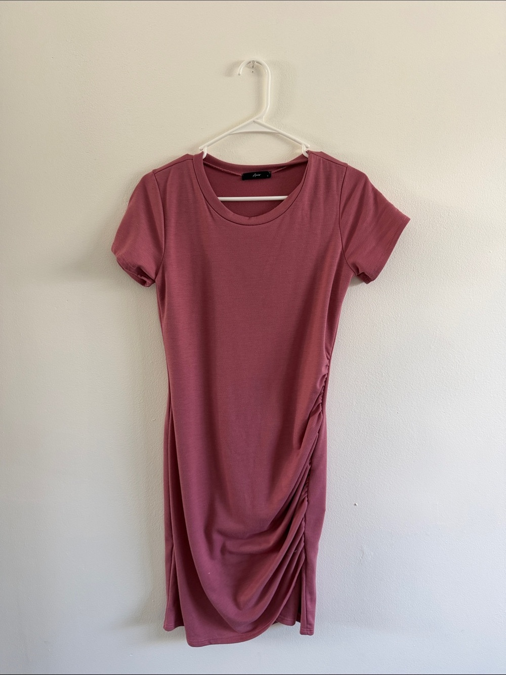 Women's Mauve Short-Sleeve Ruched Side Dress